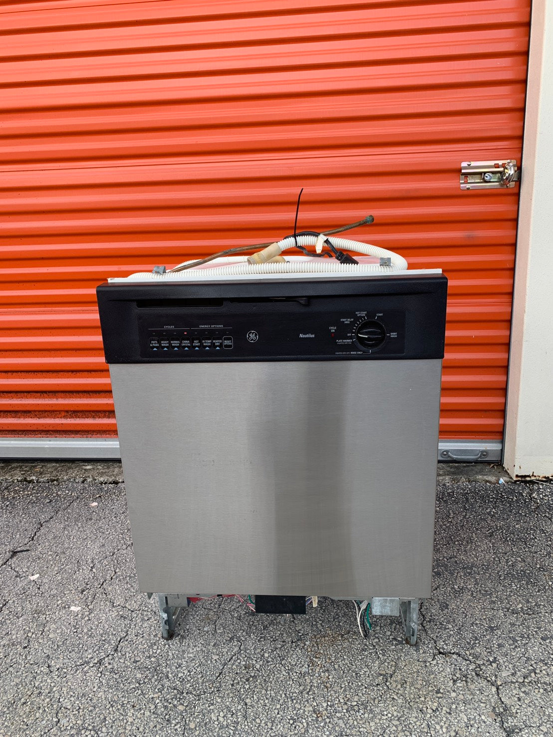 GE Stainless Steel Dishwasher GE Stainless Steel Dishwasher
